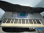 Yamaha PSR-1100 Keyboard