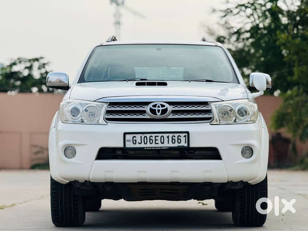 Toyota Fortuner 3.0 4x4 Manual, 2012, Diesel