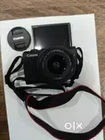 Canon EOS M200