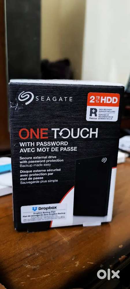 SEAGATE 2TB HDD & I WATCH SE 44MM