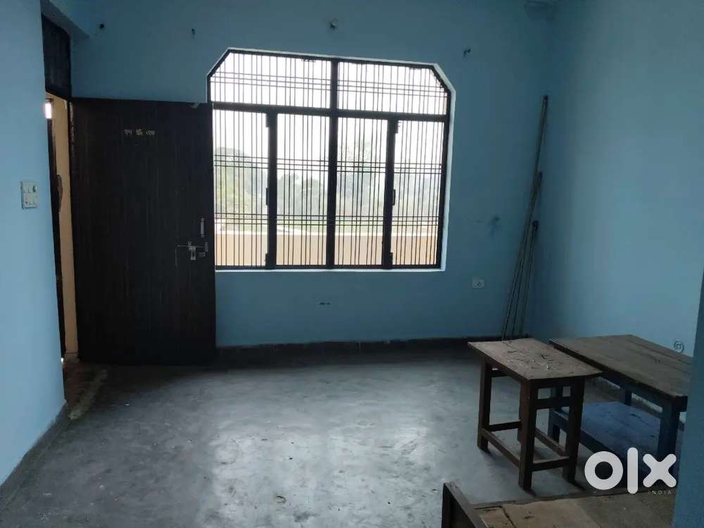 1 Room  Set with kitchen and Attached Bathroom