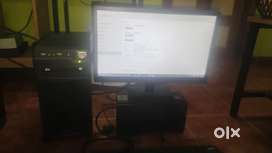 For Sale: Desktop Computer Set - Ready to Use!
