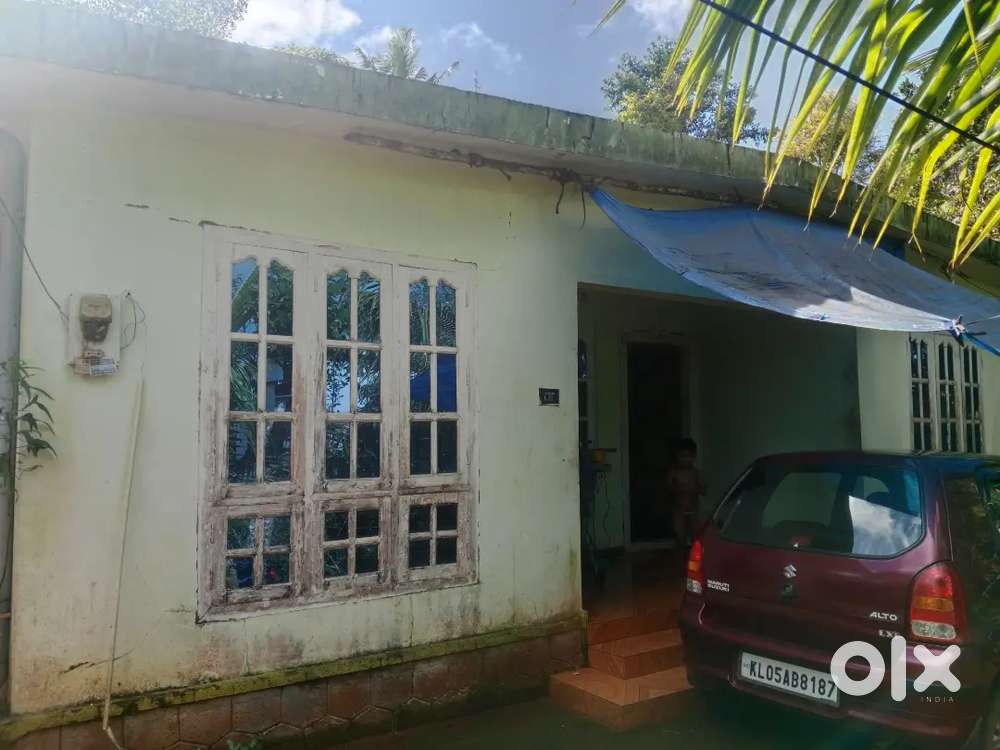 Sale for 3bhk ordinary house