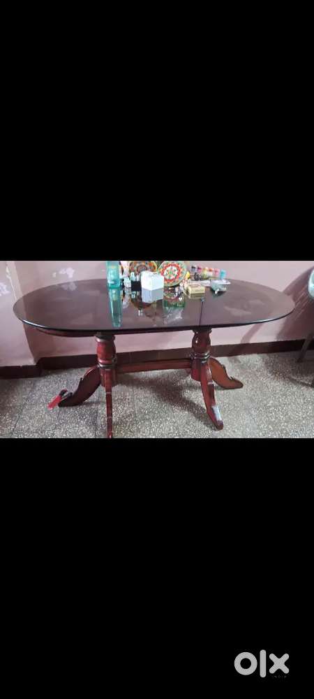 Dinning table wooden with glass top