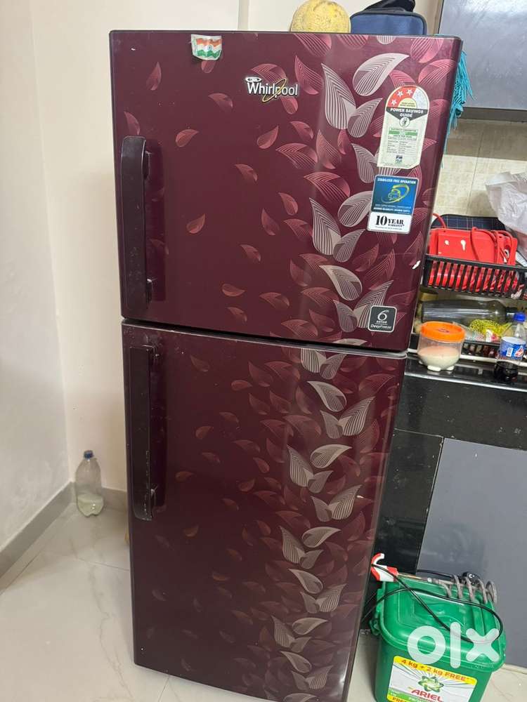 Whirlpool 245 liters, 3 star double door