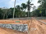 Thumpodu main road. Plots available