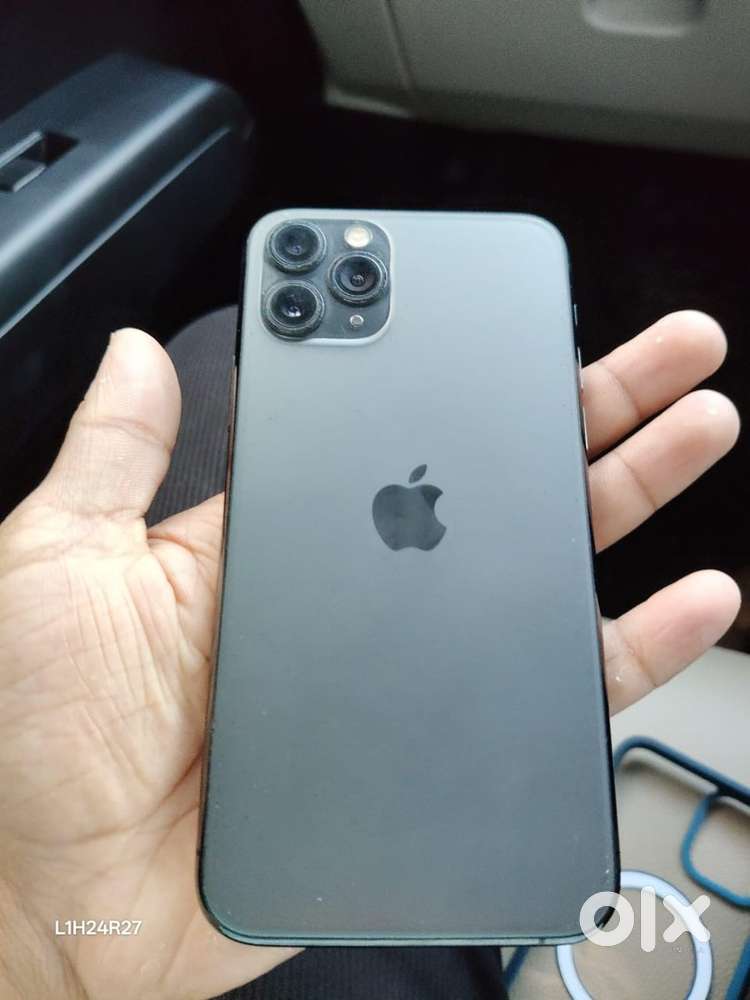 I phone 11 pro storage 64 battery helth 77