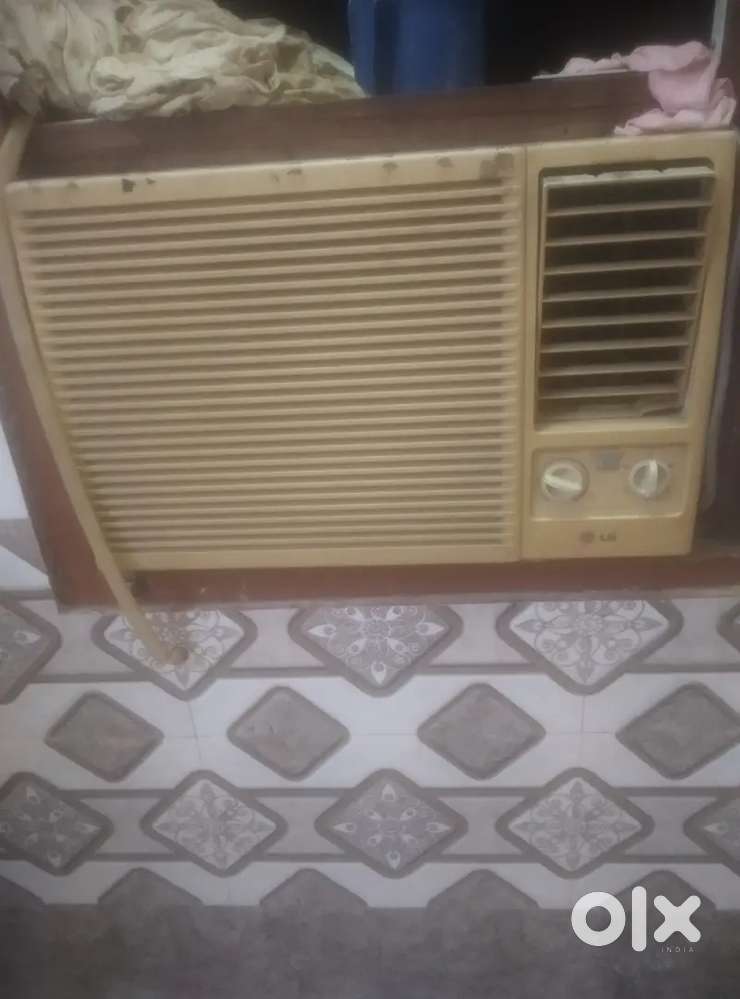 Window AC OK 1T