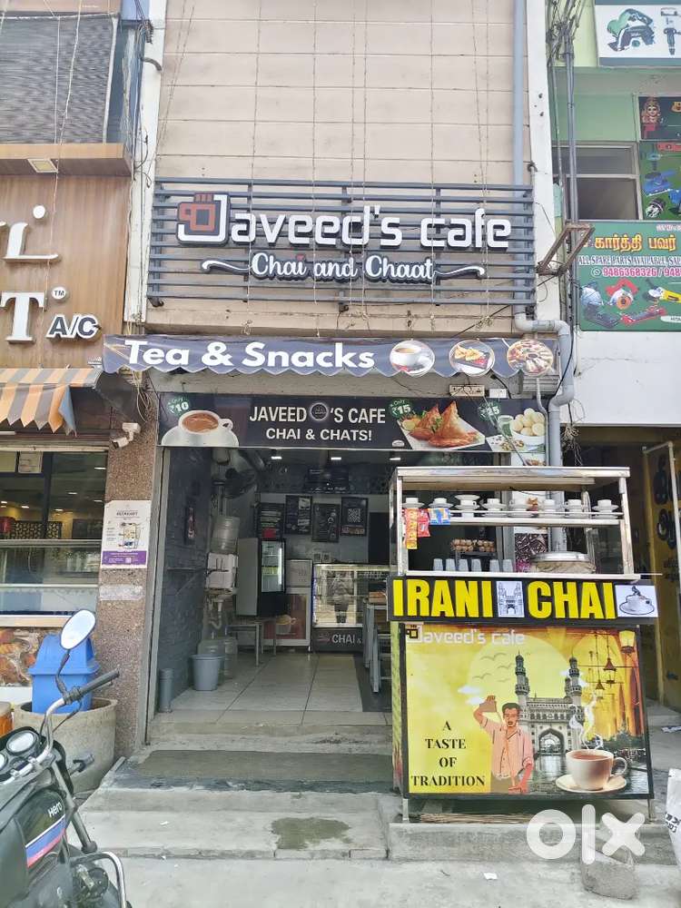 Multi cuisine cafe with chai