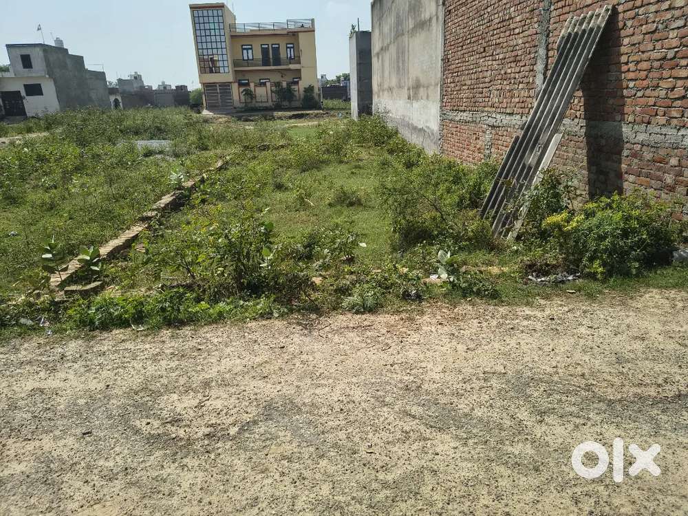 119 gaz plot urgent sale new devlop colony