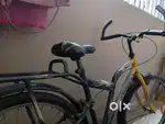 Hercules comfortable bicyle with horn and carrier