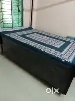 I want to sell box khat