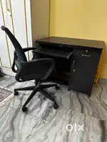 Study table/ Computer table & chair