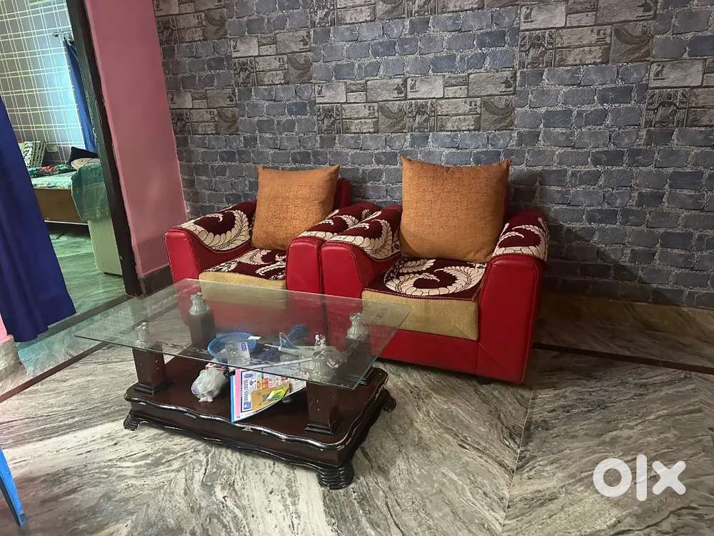 Sofa set with tea table urgent sell