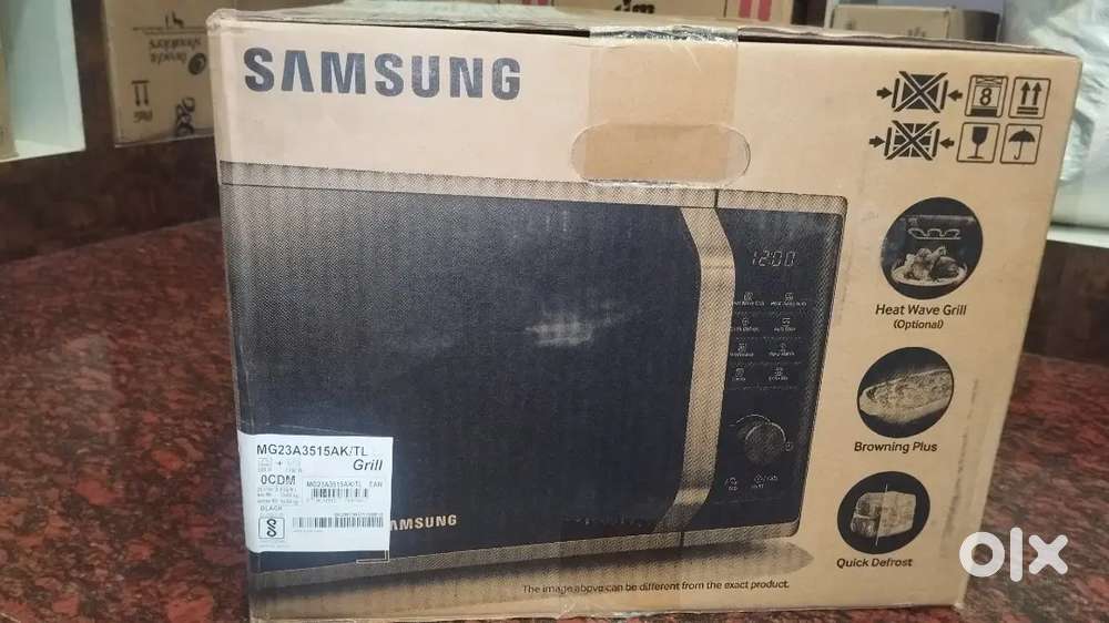 MICROWAVE OVEN