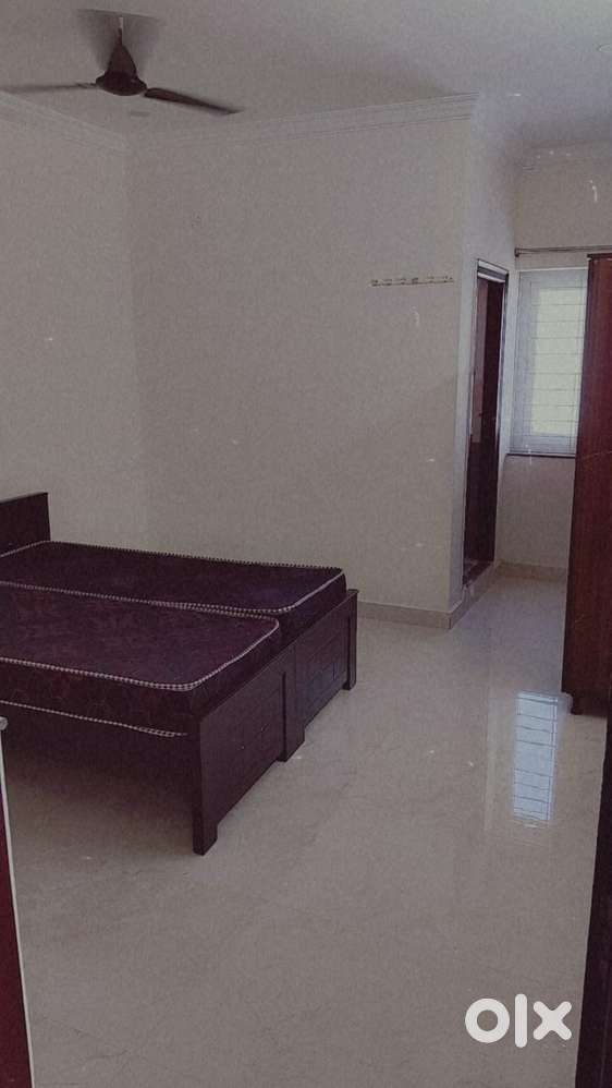 Find a girl womens only