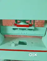 POWER PRESS AND CUTTER