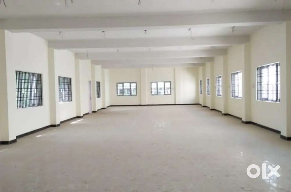 1250SQFT 2NDFLOOR UNFURNIS SHOWROOM SHOP RENT 35,000 AT NEAR MOOLAKADA