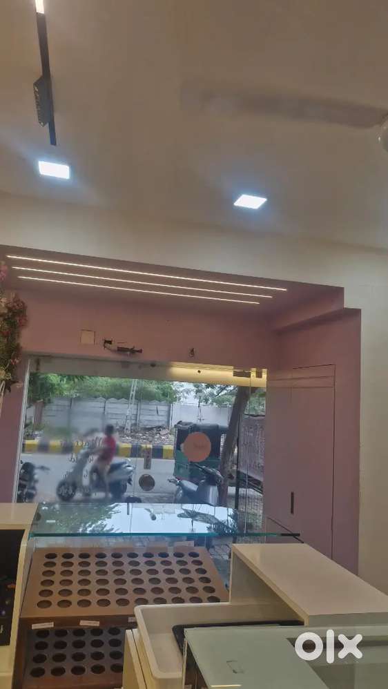 પાર્ક કોલોની જોગરસૅ પાર્ક પાસે દુકાન ભાડે આપવાની છે