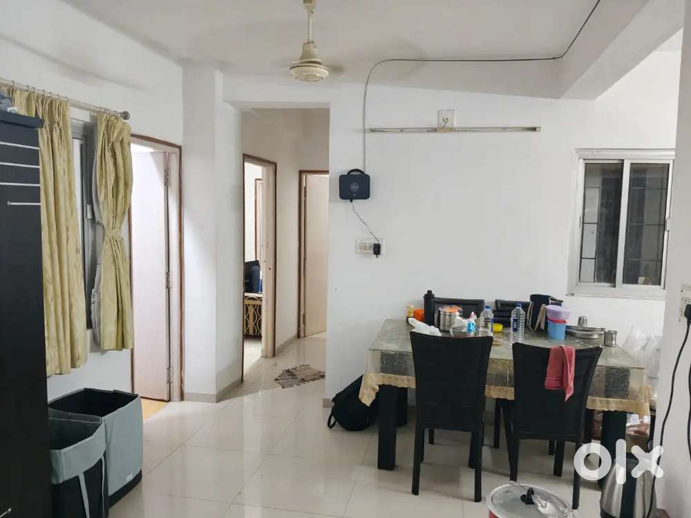 Sharing room available for male
