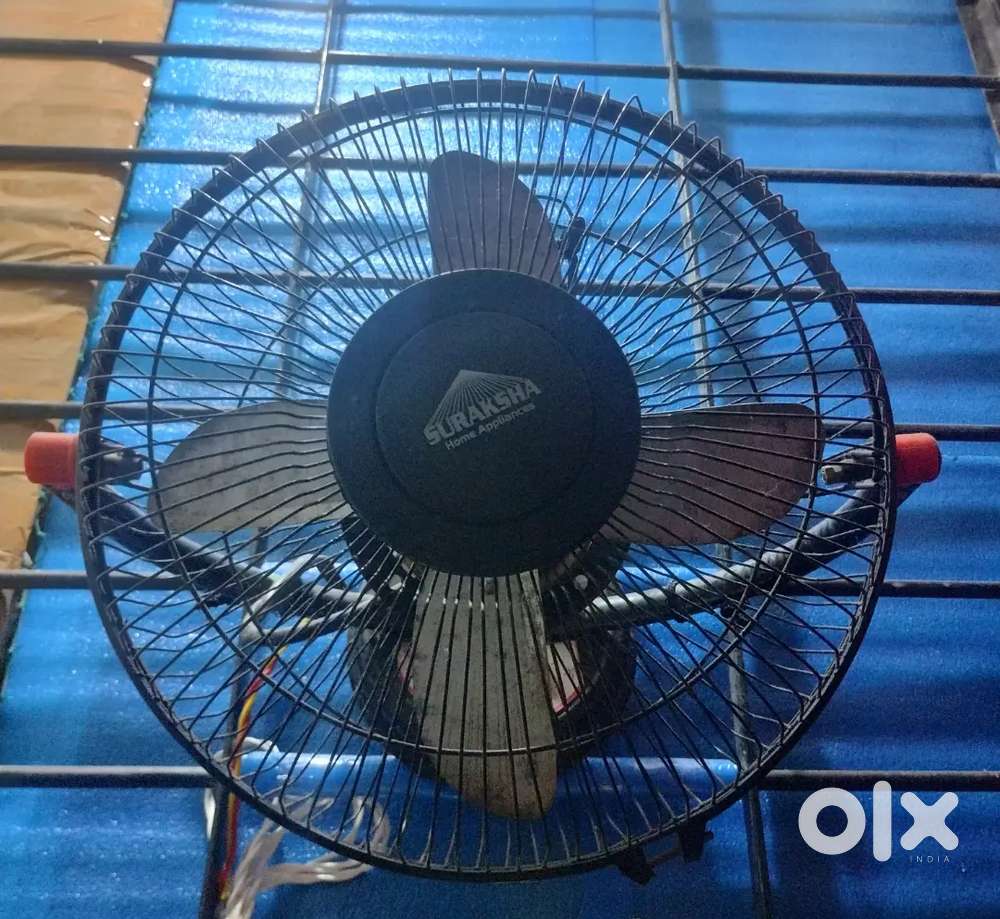 Table / wall mount fan