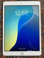 Apple iPad 8th Generation 32GB ROM 10.2 inch with Wifi Only (Gold)