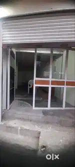 SHOP ON RENT