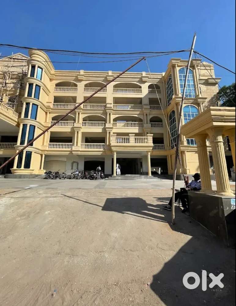 Corner Ground floor Small n Beautiful Shop