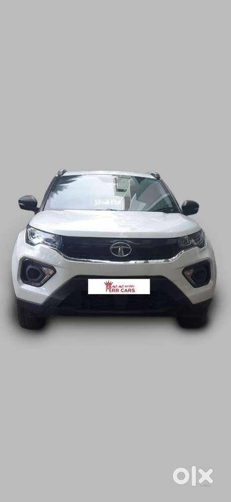 Tata Nexon 1.2 Revotron XMA AMT (S), 2023, Petrol