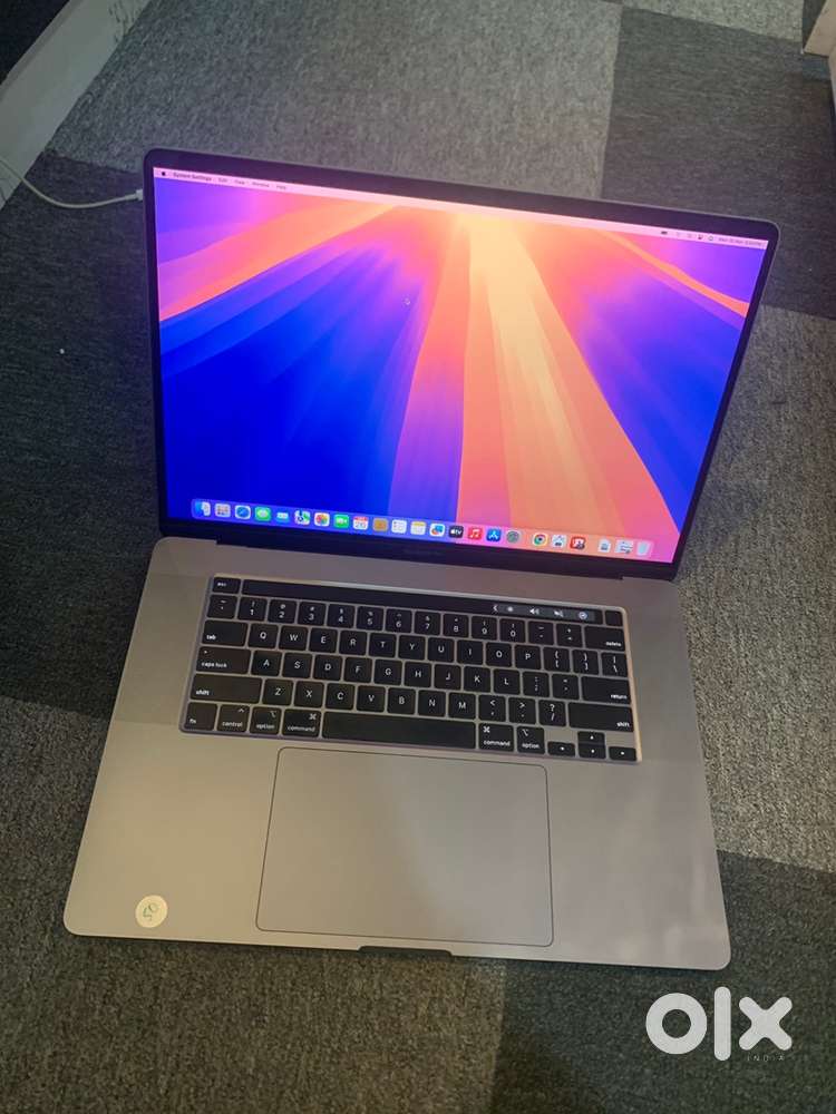 Apple MacBook Pro 16inch 2019 i9 32GB 512GB Warranty