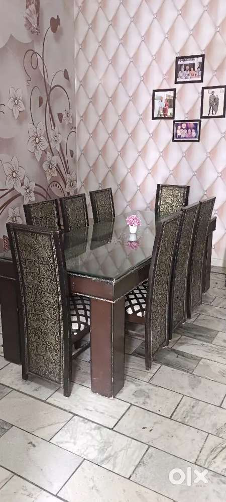 8 seeter dining table set