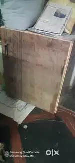 Egg incubator