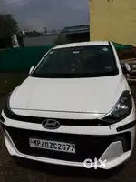 कार बेचना है इसे कोई चलने वाला नहीं है