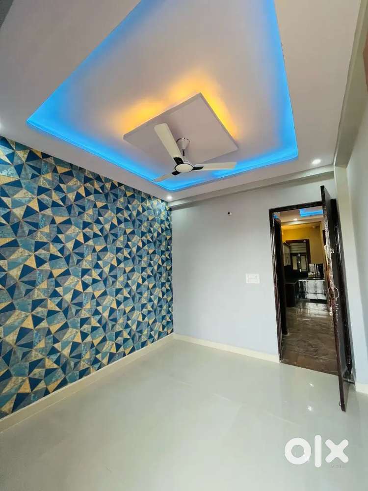 Luxury property Free hold side after Diwali possession milegi