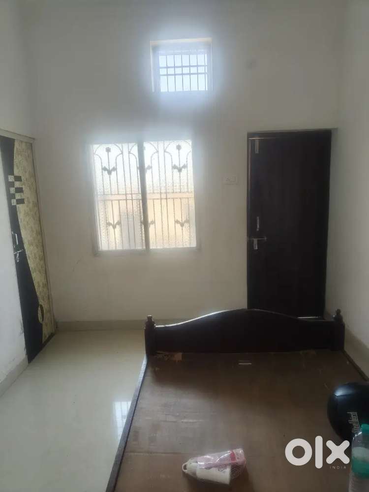 Independent 1 bhk room