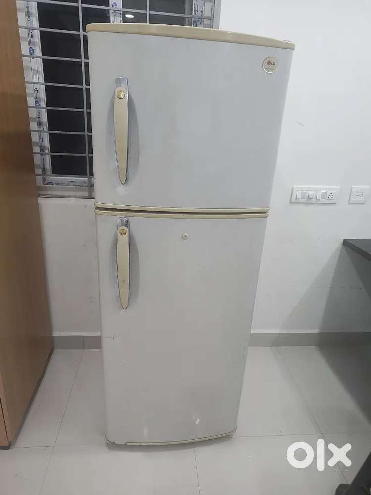 LG double door fridge 300 litres