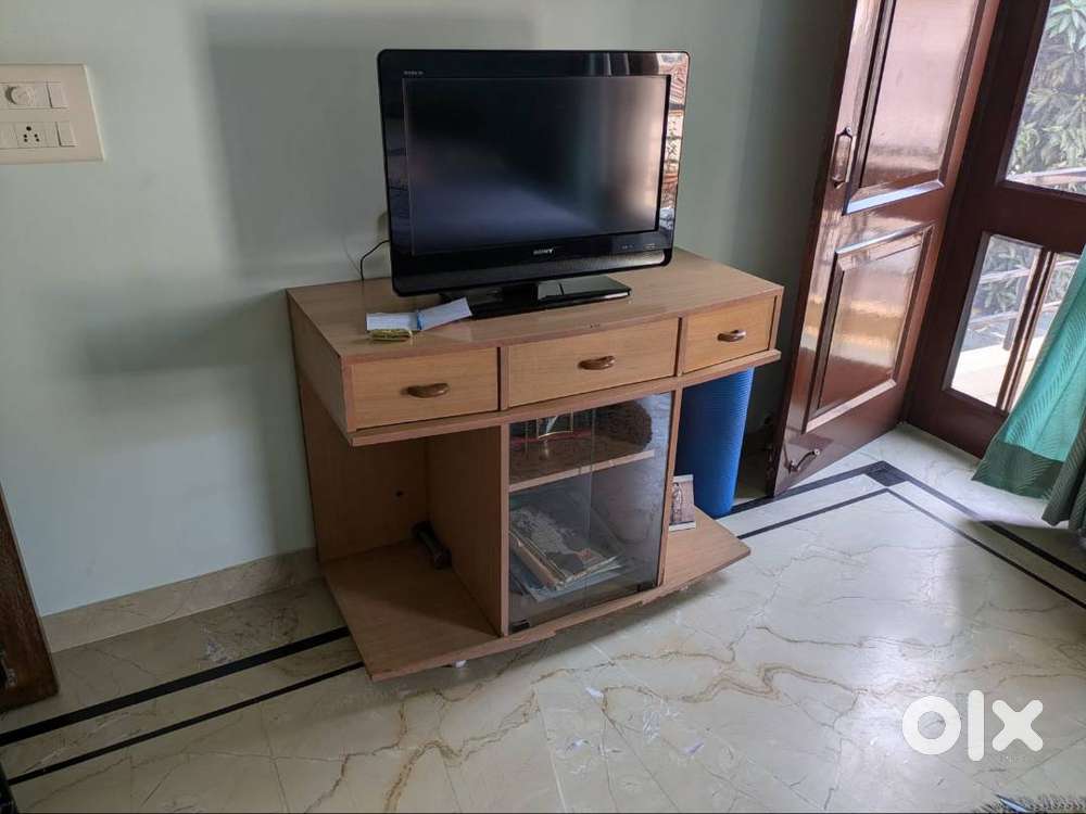 TV Trolley Cabinet without TV