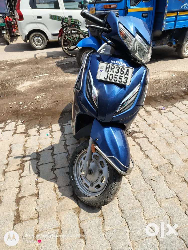 new showroom condition scooter activa 6g