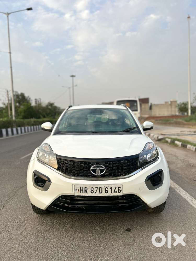Tata Nexon 1.2 Revotron XT, 2019, Diesel