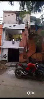 20+ year Shared building