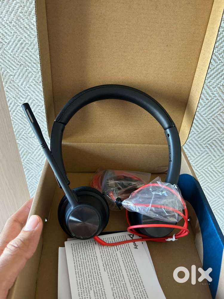 Poly Blackwire 3320 – Professional Wired Headset