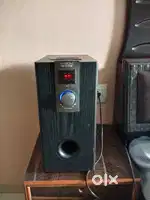 5 speaker one box and good condition hybon company and check this one