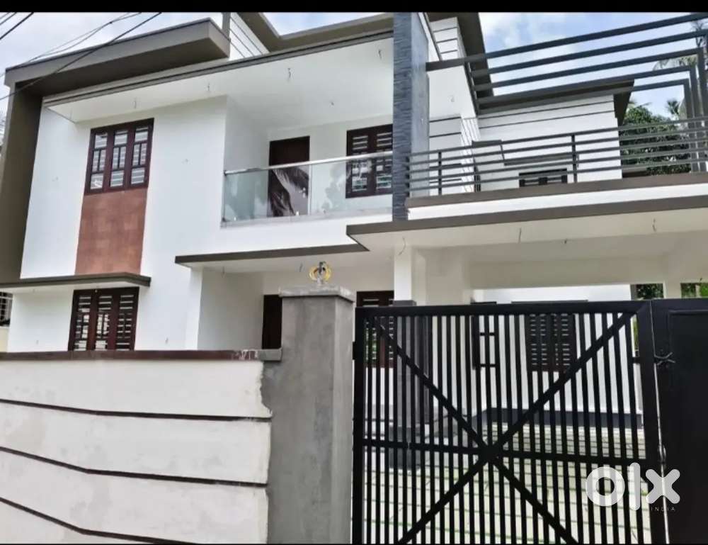 Chevarambalam bypass 6.5 cent 4 bedroom house for sale 1.2 crore