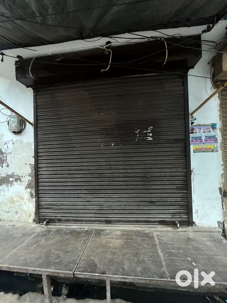 Commercial Shop for rent