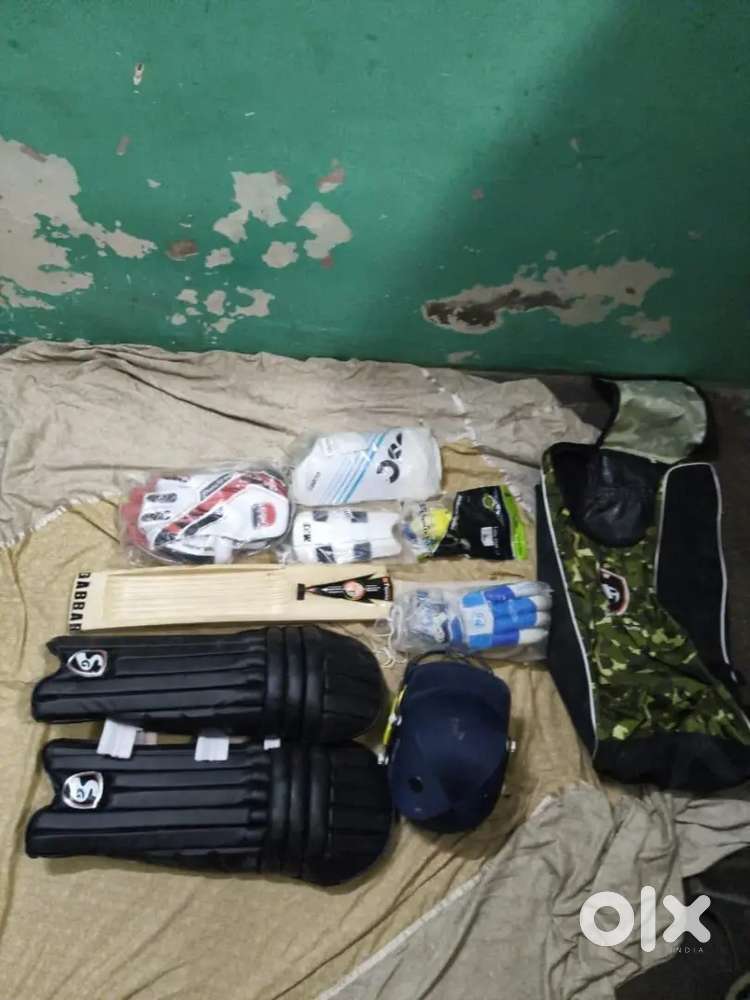 If anyone want good cricket kit you can contact with us.