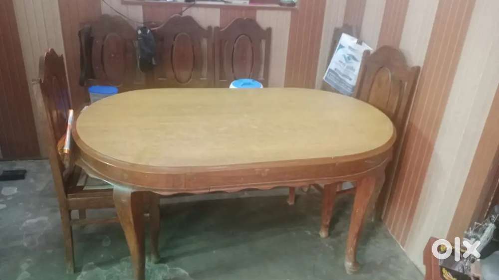 Dining table