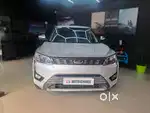 Mahindra XUV300 W8, 2020, Petrol