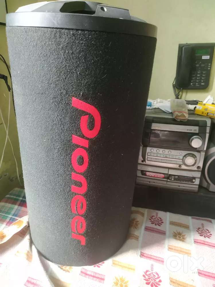 Pioneer bass tube inbuilt amplifier