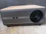 Brand new projector for sale