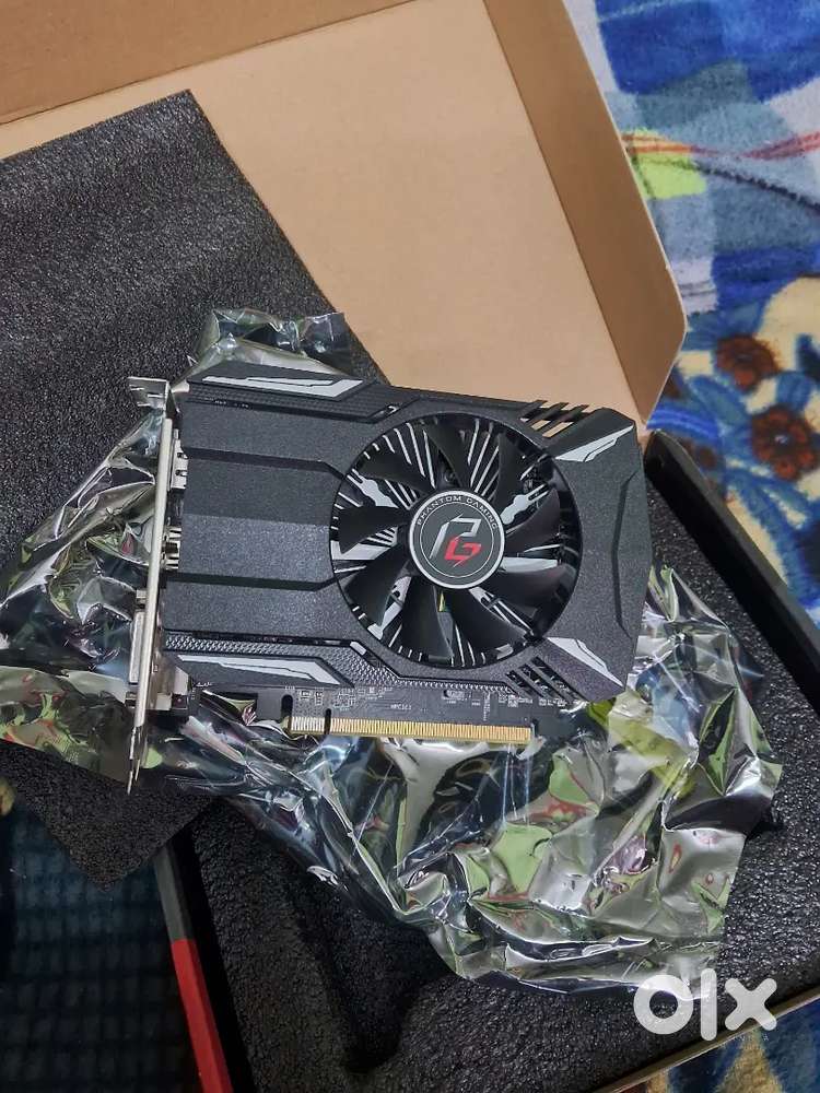 Rx 550 4gb ddr5 graphics card new condition
